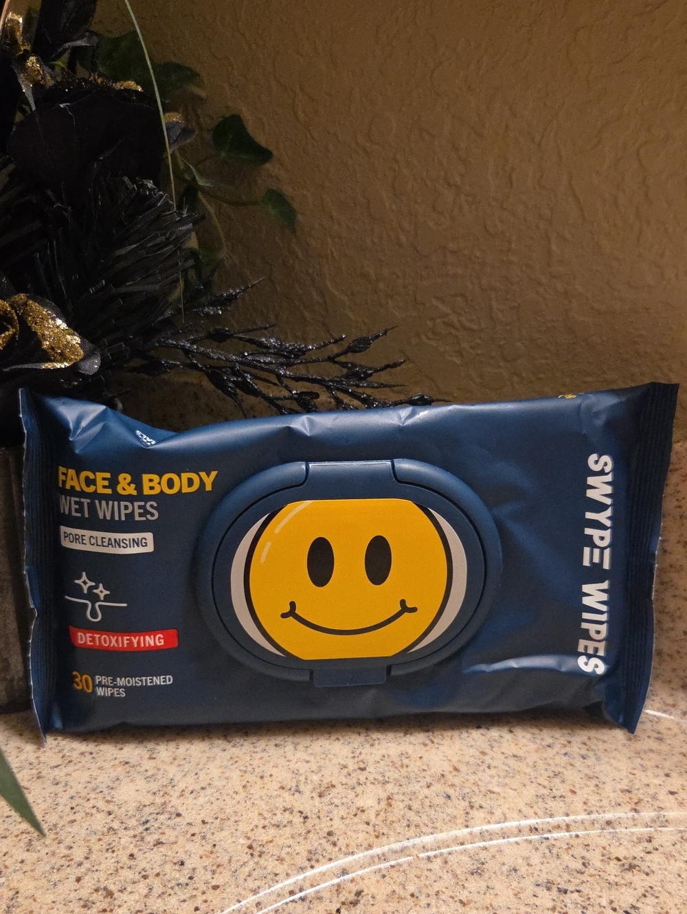 Face & Body Wet Wipes 30 Pre-Moistened Detoxifying Wipes
